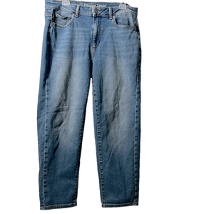 Premium MOM Size 16/25 Crop Denim Jean Additionelle Med Light Wash